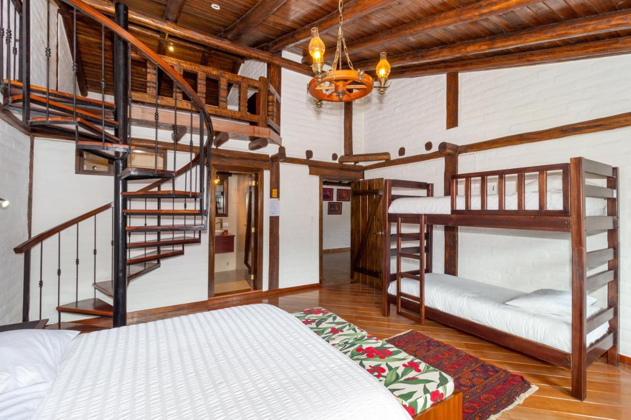 Hotel Ile Baños Екстериор снимка