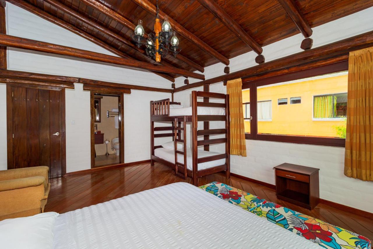 Hotel Ile Baños Екстериор снимка
