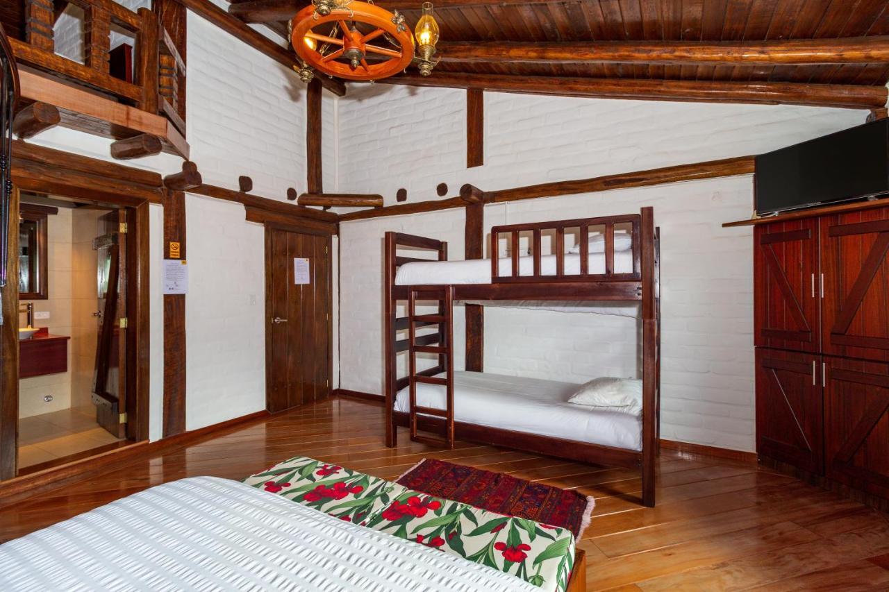 Hotel Ile Baños Екстериор снимка
